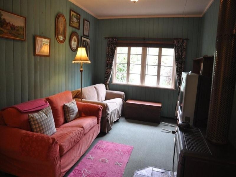 8747 Warrego Highway, Withcott QLD 4352