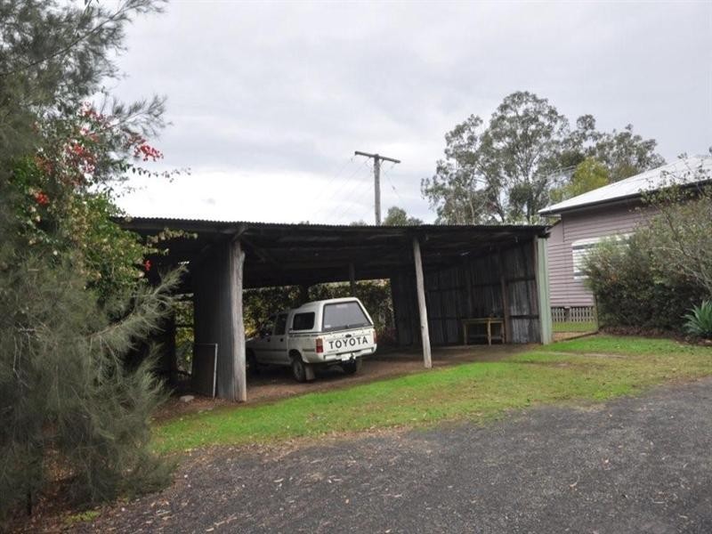 8747 Warrego Highway, Withcott QLD 4352