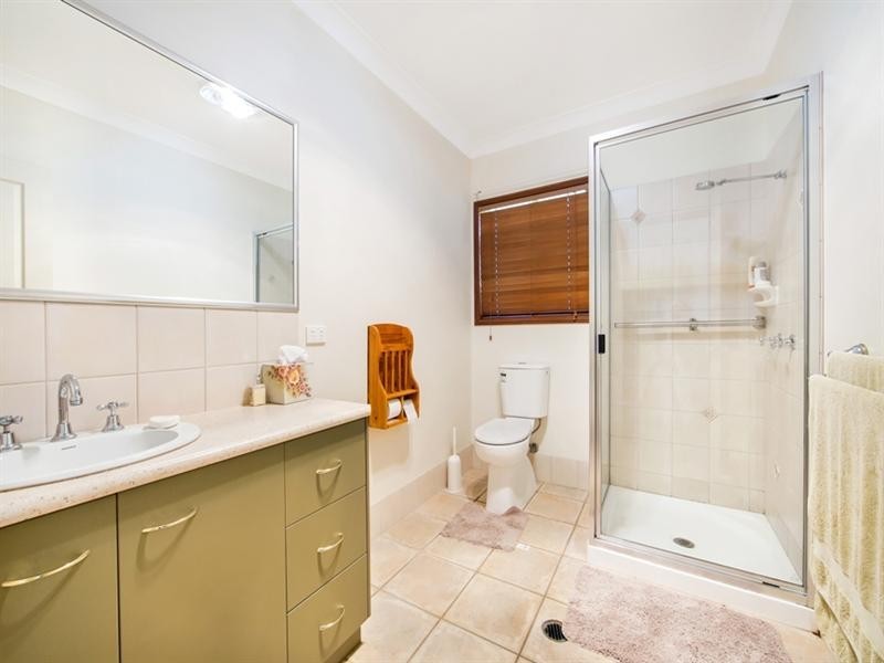 11 Arcadia Court, Highfields QLD 4352
