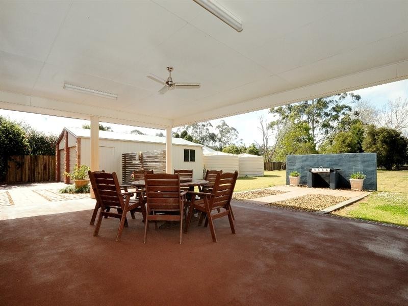 11 Arcadia Court, Highfields QLD 4352