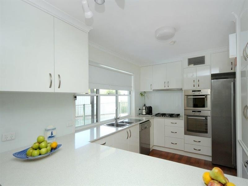 4, 46a Mackenzie Street, Mount Lofty QLD 4350