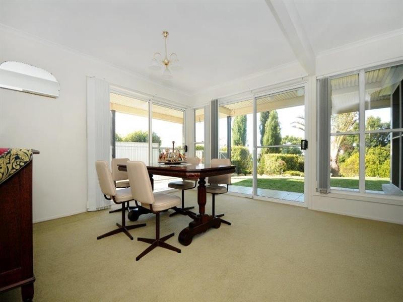 4, 46a Mackenzie Street, Mount Lofty QLD 4350
