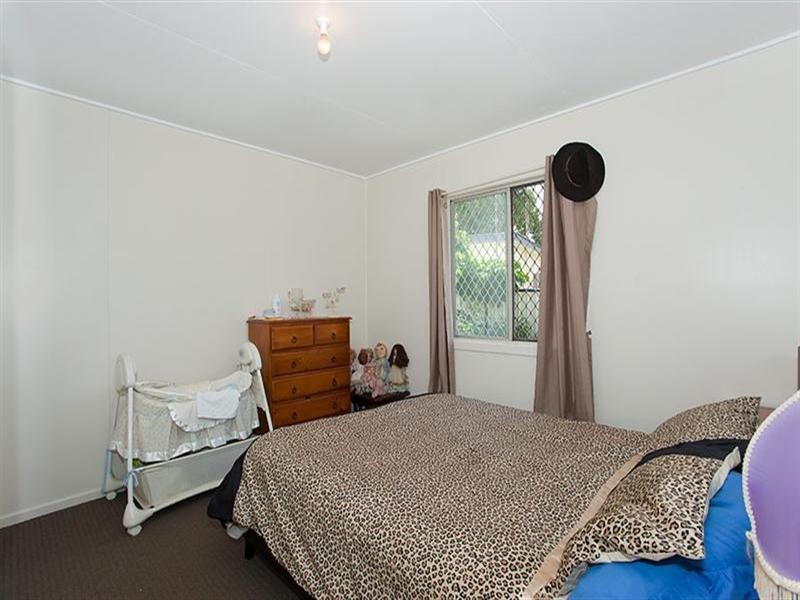 17 Wombyra Street, Newtown QLD 4350