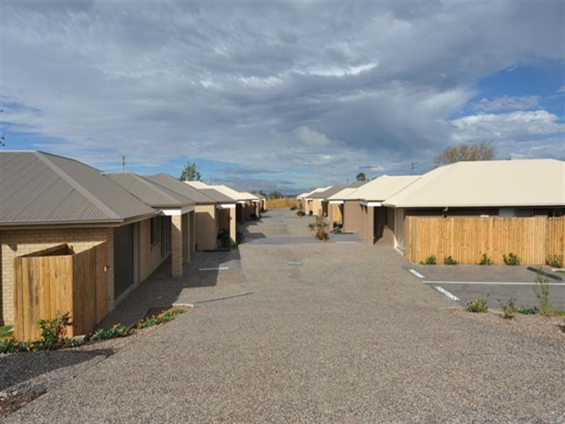 Unit 2, 98 Main Street, Westbrook QLD 4350