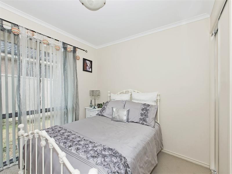 2 Hawk Street, Toronto NSW 2283