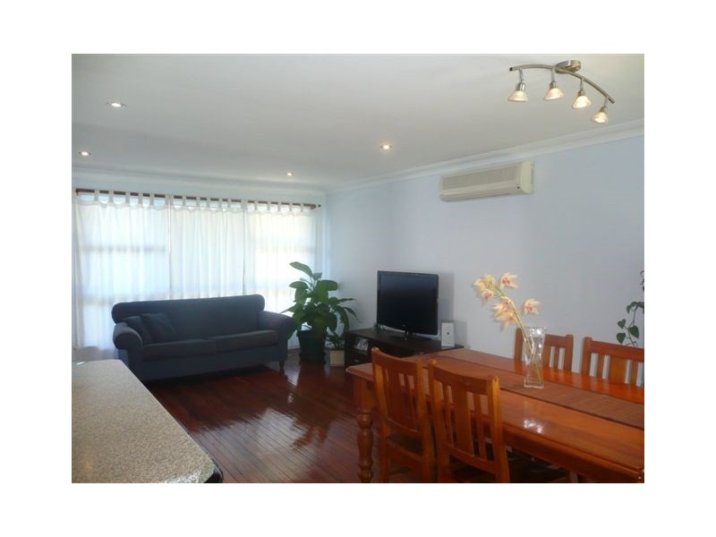 52 Amelia Street, Carey Bay NSW 2283