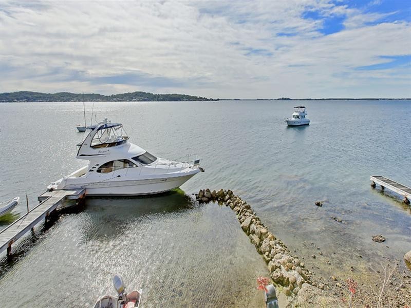 Fishing Point NSW 2283