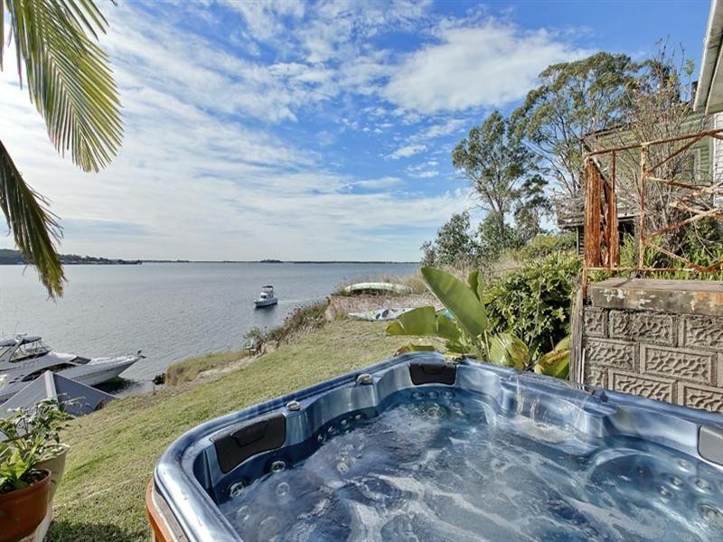 Fishing Point NSW 2283