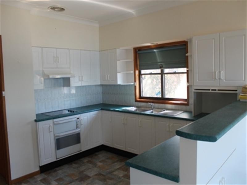 97 Fishing Point Road, Fishing Point NSW 2283