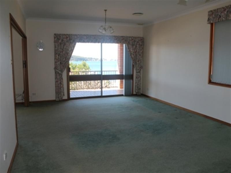 97 Fishing Point Road, Fishing Point NSW 2283