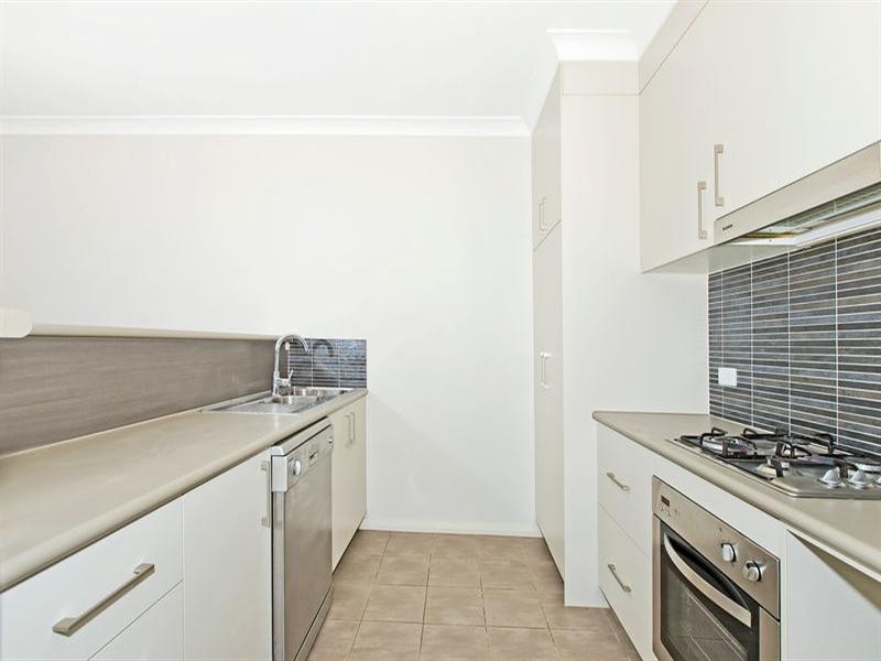 43 Kestrel Circuit, Shortland NSW 2307
