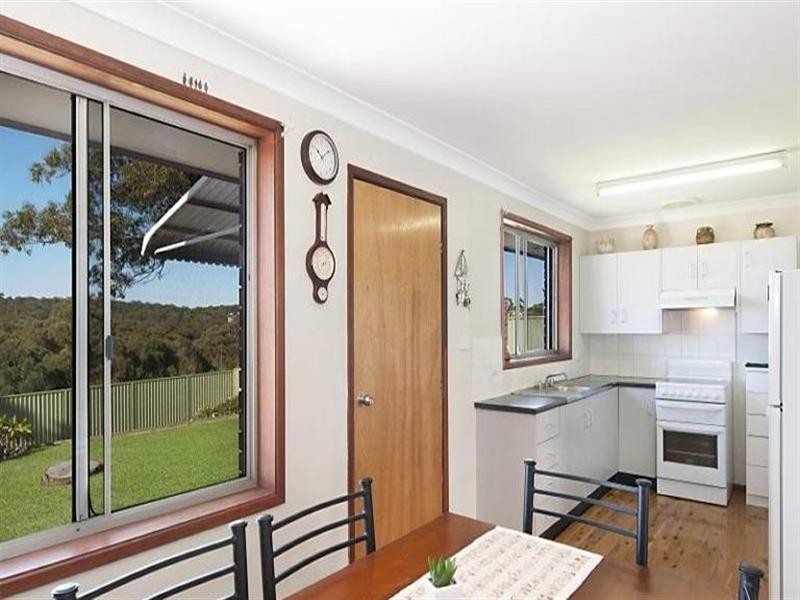 7 Muswellbrook Crescent, Booragul NSW 2284