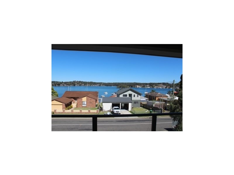 45 Sealand Road, Fishing Point NSW 2283
