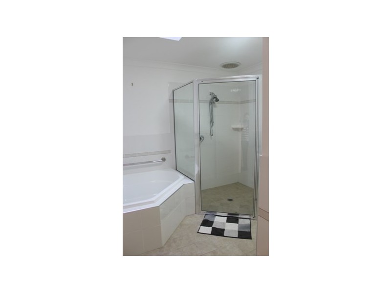 45 Sealand Road, Fishing Point NSW 2283