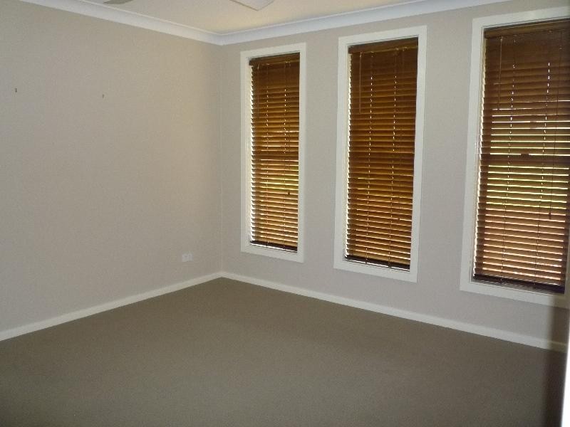 23 Shipley Street, Cameron Park NSW 2285