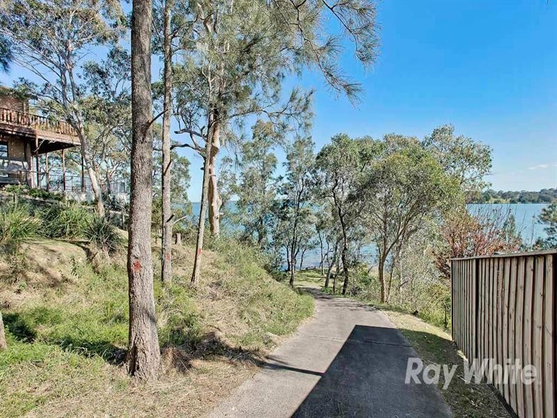 Brightwaters NSW 2264