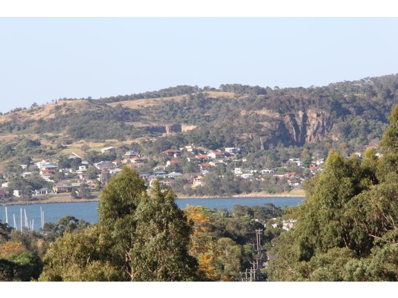 11 Express Circuit, Marmong Point NSW 2284