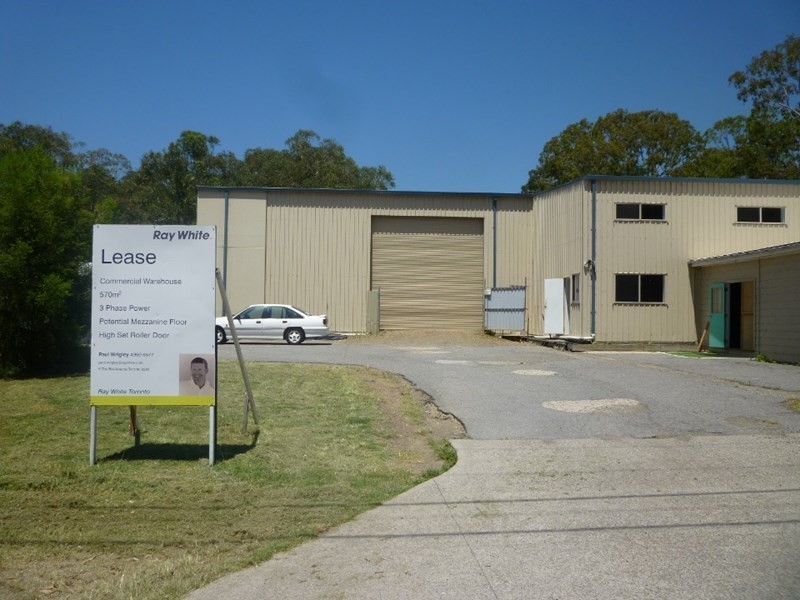 94 Excelsior Parade, Toronto NSW 2283