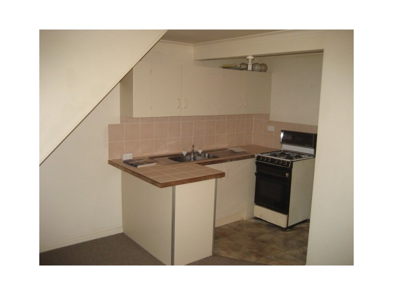 C3/200 Excelsior Parade, Toronto NSW 2283