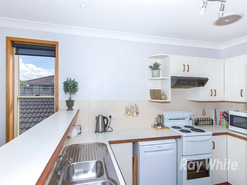 Blacksmiths NSW 2281