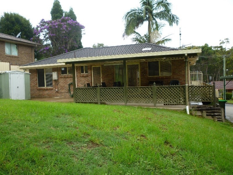 16 Bulwara Place, Bolton Point NSW 2283