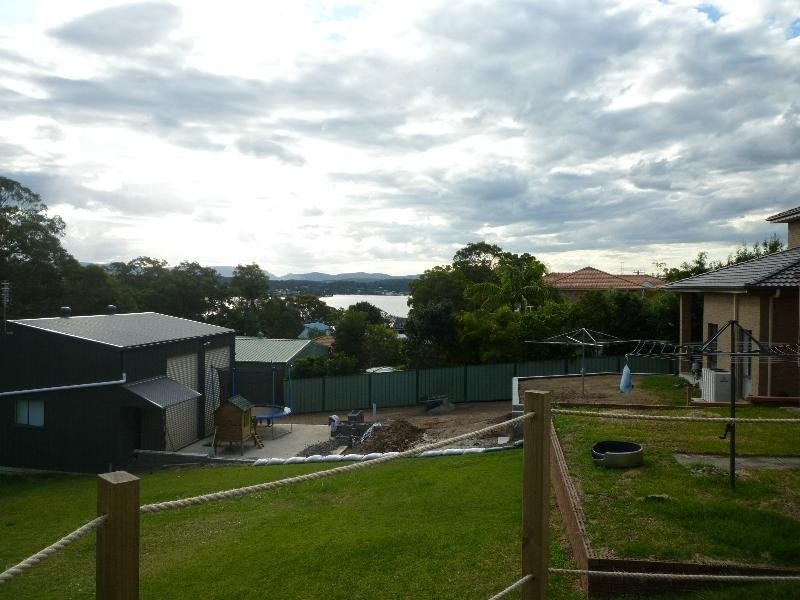 1/7 Crescent Road, Wangi Wangi NSW 2267