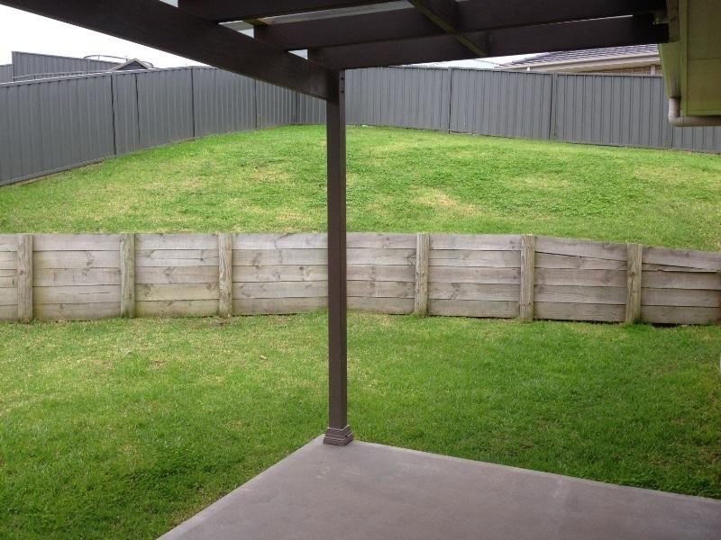 10 Talia Avenue, Cameron Park NSW 2285