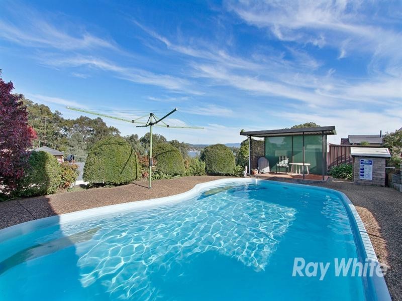 Bolton Point NSW 2283