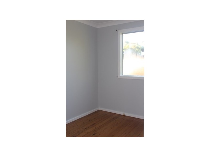 90 Sealand Road, Fishing Point NSW 2283