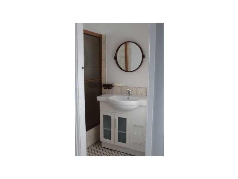 90 Sealand Road, Fishing Point NSW 2283