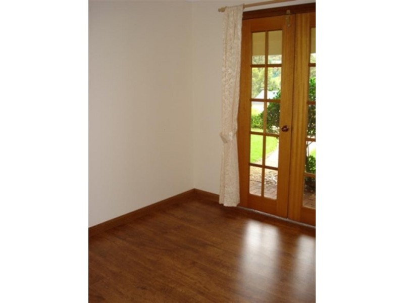 9 Burrawang Blve, Toronto NSW 2283