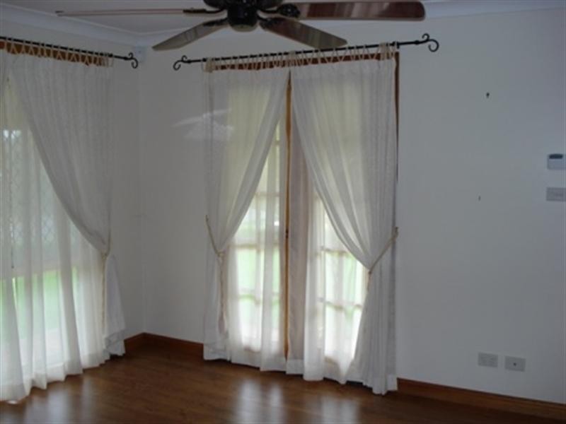 9 Burrawang Blve, Toronto NSW 2283