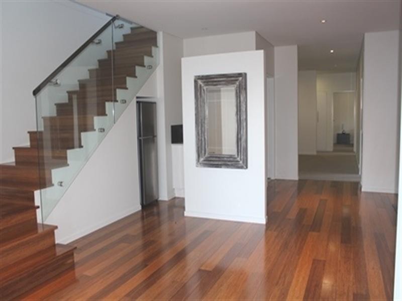 1 Beale Street, Coal Point NSW 2283