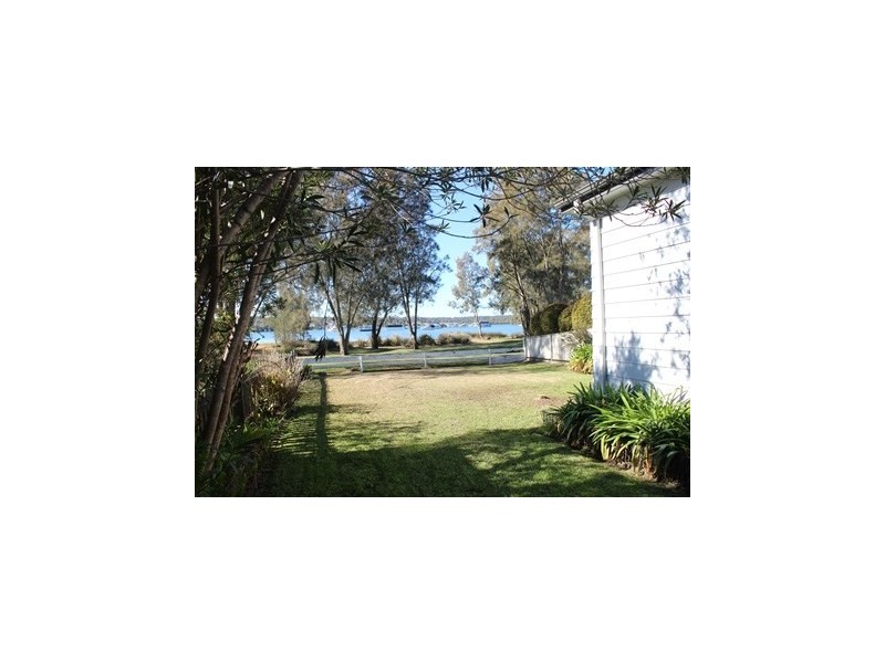 6 North Parade, Blackalls Park NSW 2283
