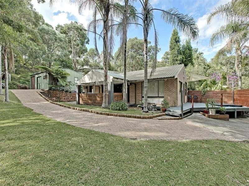 214 Excelsior Parade, Toronto NSW 2283