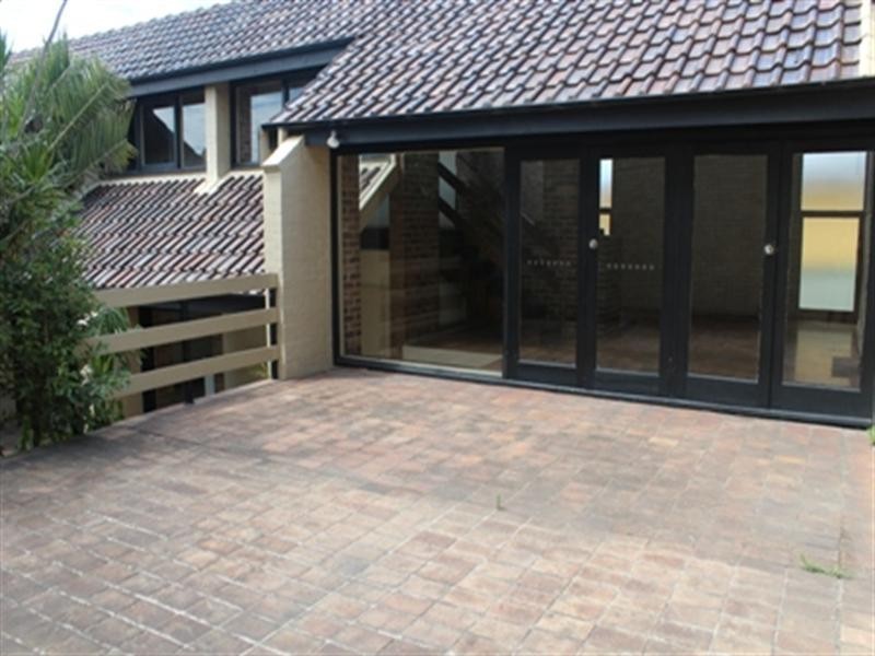 97 Barton Street, Mayfield NSW 2304