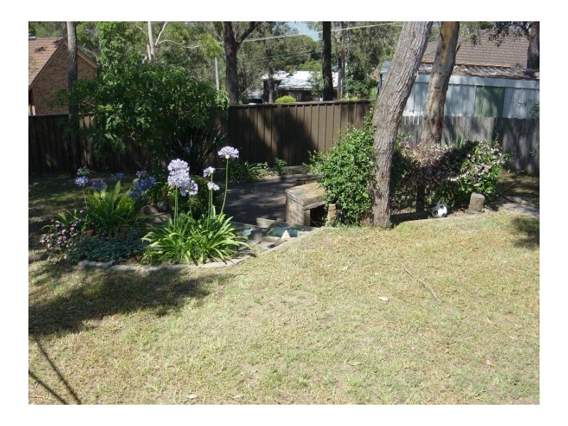 17 Bolton Close, Bolton Point NSW 2283