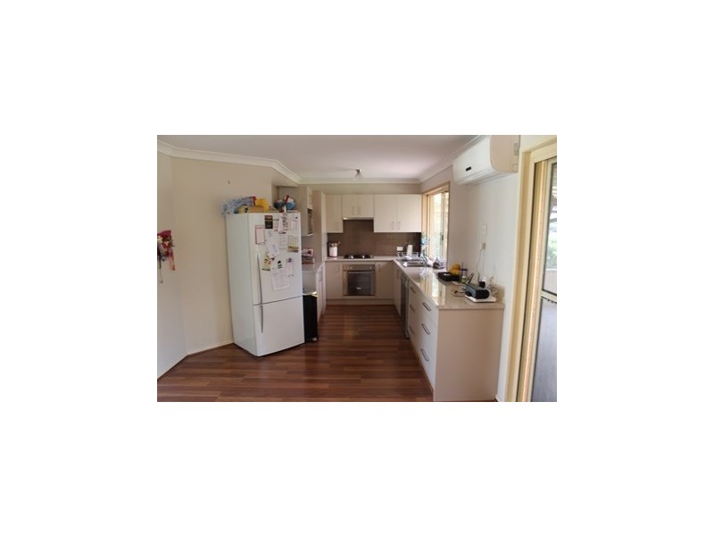 5 Lipton Close, Woodrising NSW 2284