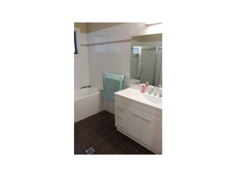 7 Read Place, Teralba NSW 2284