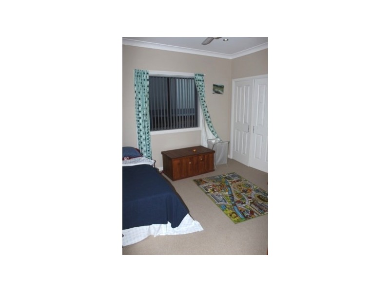 7 Read Place, Teralba NSW 2284
