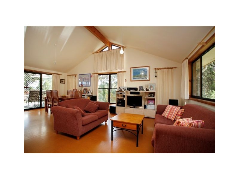 23 Peppertree Circuit, Toronto NSW 2283
