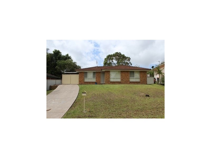 5 Denman Way, Booragul NSW 2284