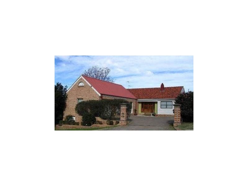 2 Thompson Road, Speers Point NSW 2284