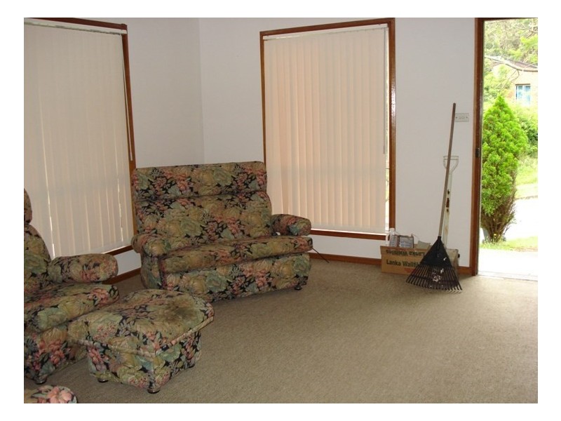 17 Threlkeld Drive, Bolton Point NSW 2283