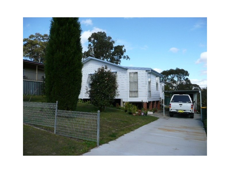 34 Park Parade, Booragul NSW 2284