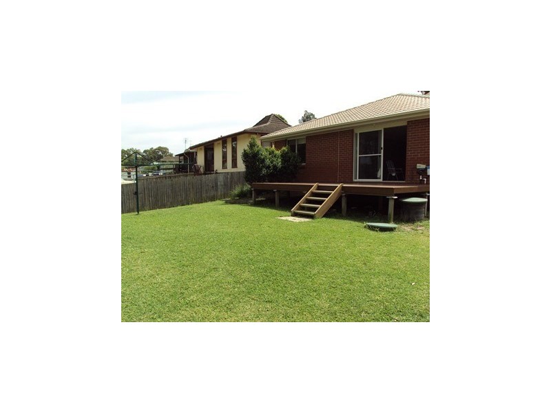 8 Ranclaud Street, Booragul NSW 2284