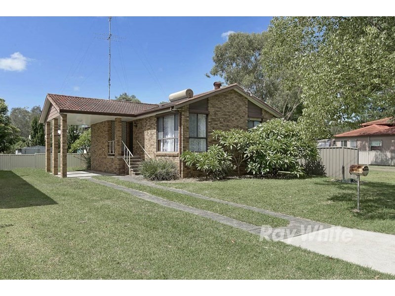 16 Adam Street, Blackalls Park NSW 2283