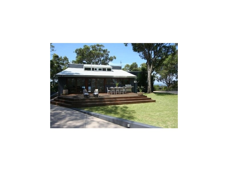 131 Skye Point Road, Coal Point NSW 2283