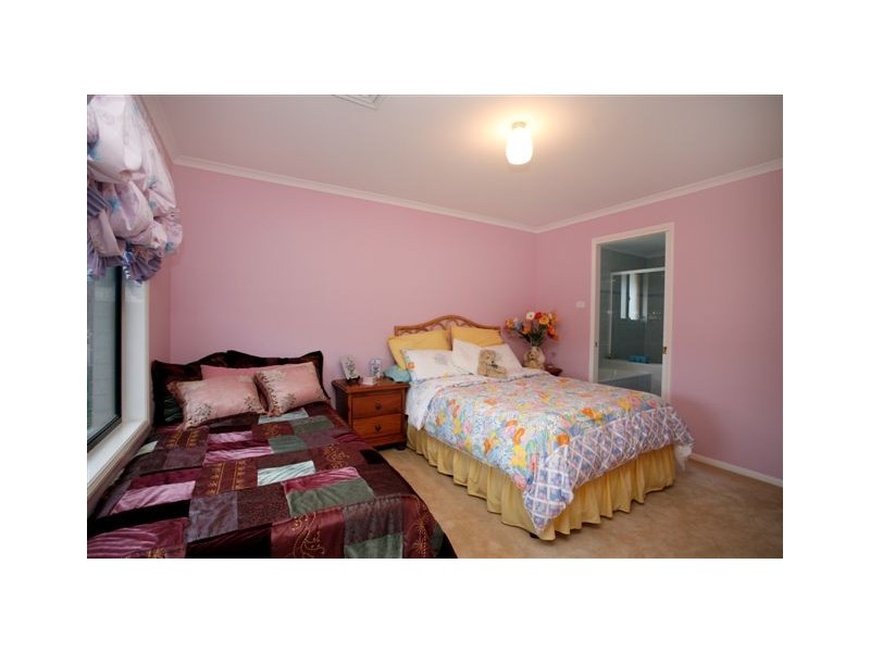 129 Excelsior Parade, Toronto NSW 2283
