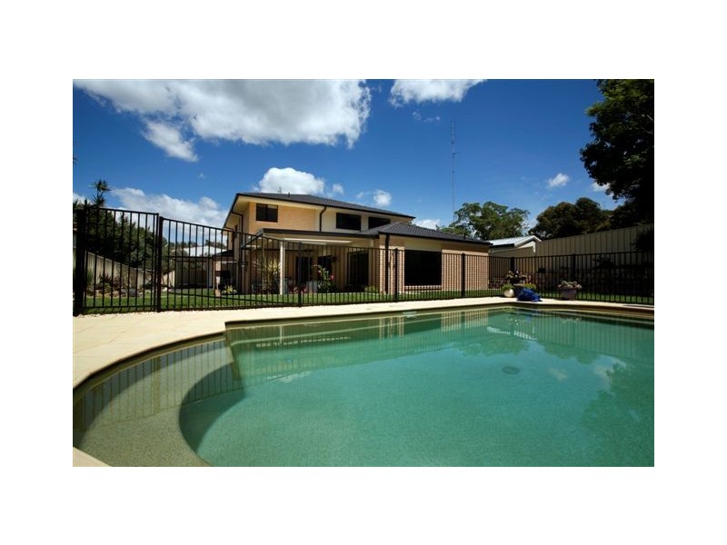 129 Excelsior Parade, Toronto NSW 2283